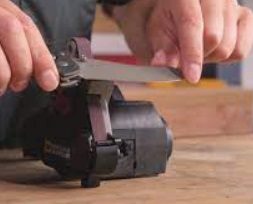 A Comprehensive Guide to Sharpening Knives with a Grinder